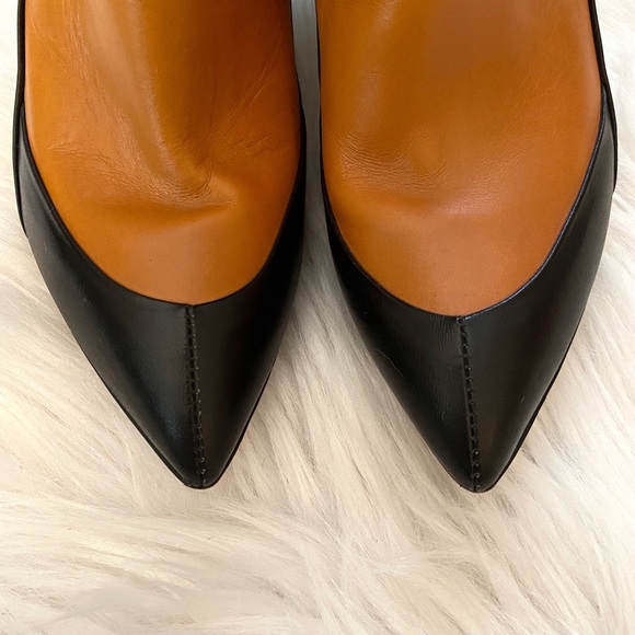 SOLD BALENCIAGA Two Tone leather heeled ankle boots 38 - Picture 2 of 10